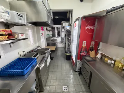 Gewerbeimmobilie mieten in Wien – 191 m², € 1.400 – Bild 13 von 13