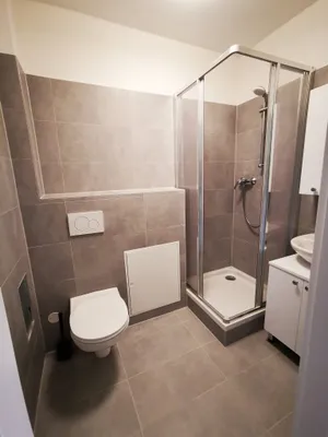 WG-Zimmer_ 1Min von U1Troststraße_All Inklusiv EUR 599/Zimmer _Ideal für Singel oder Student – Bild 2