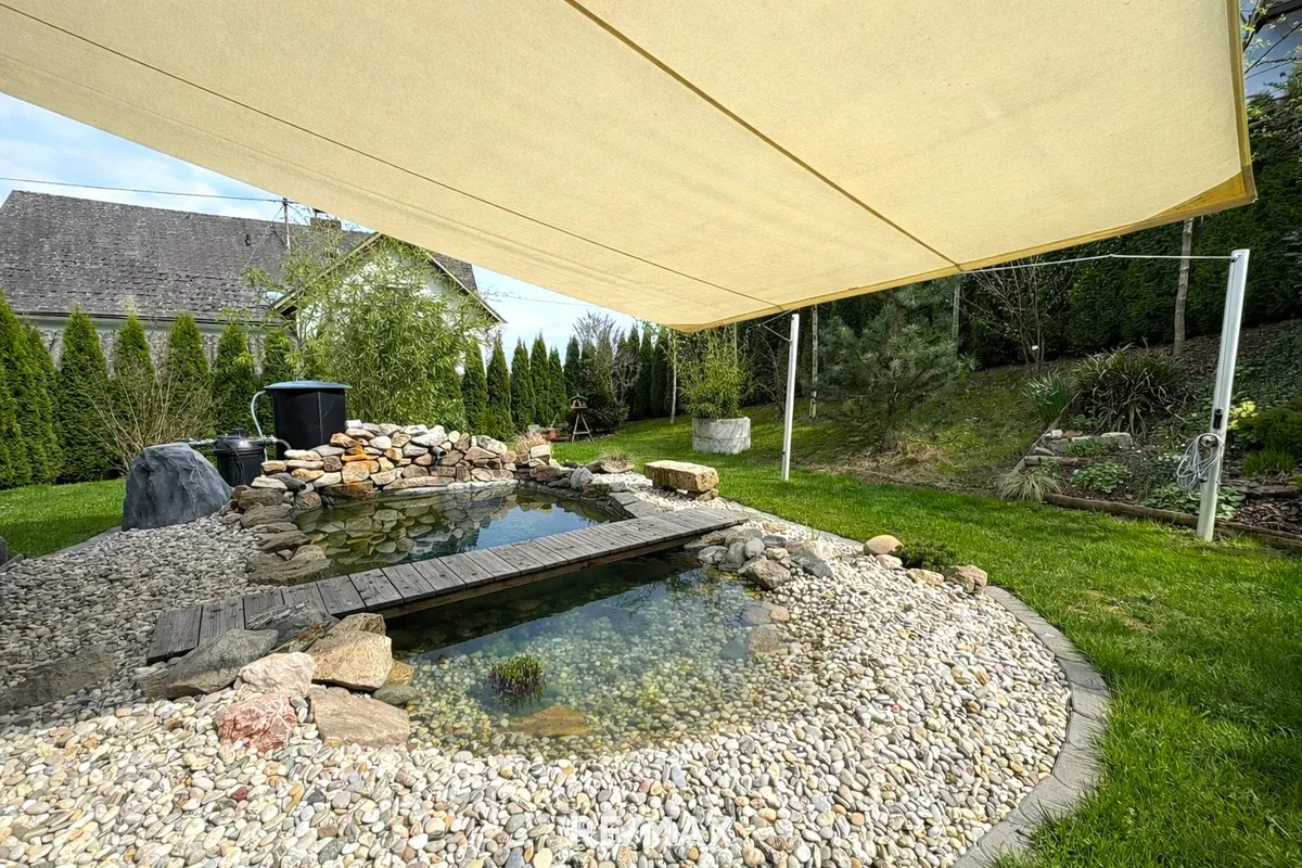Ihr kleines Wohnparadies: Neuwertiger Bungalow mit Garten und Carport - Ansicht 3