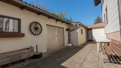 8-Zimmer-Gewerbeimmobilie kaufen in Vöcklabruck – 165 m², € 375.000 – Bild 11 von 12