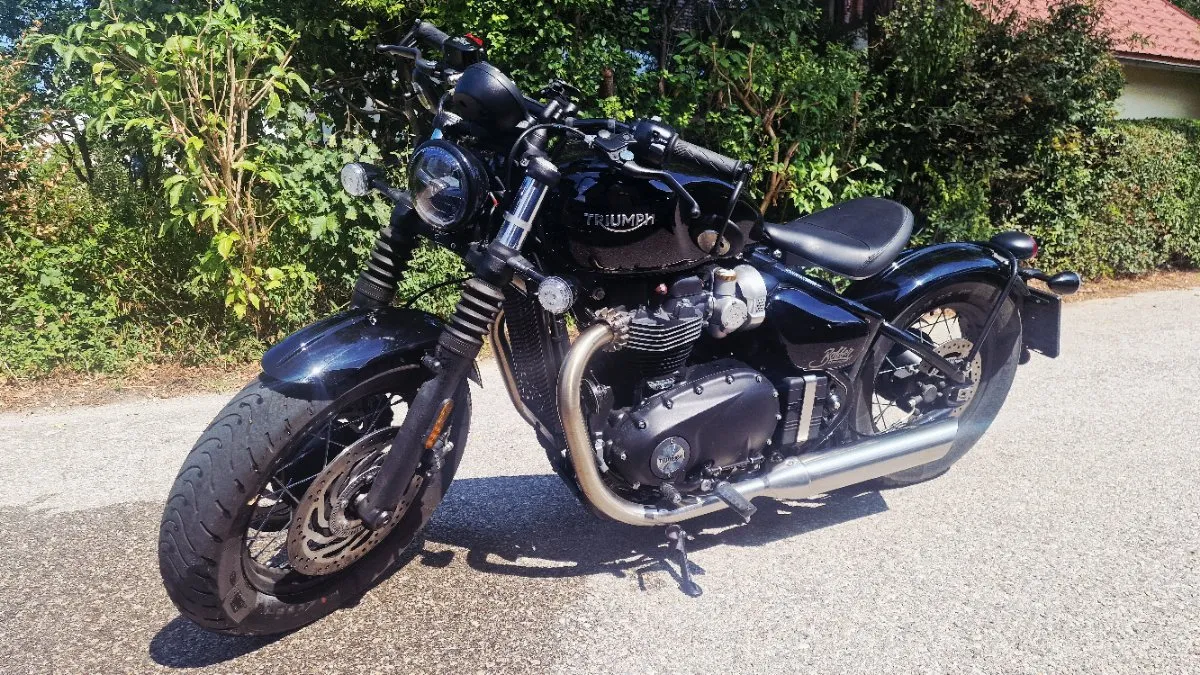 Triumph Bonneville Bobber