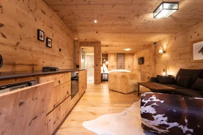 8-Zimmer-Haus kaufen in Kitzbühel – 421 m² – Bild 12 von 17