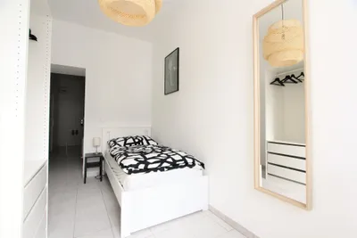 Kurzzeitvermietung! Helle, schön möblierte 1-Zimmer-Wohnung in zentraler Lage!