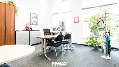 5-Zimmer-Gewerbeimmobilie mieten in Linz – 226 m², € 3.332 – Bild 4 von 11