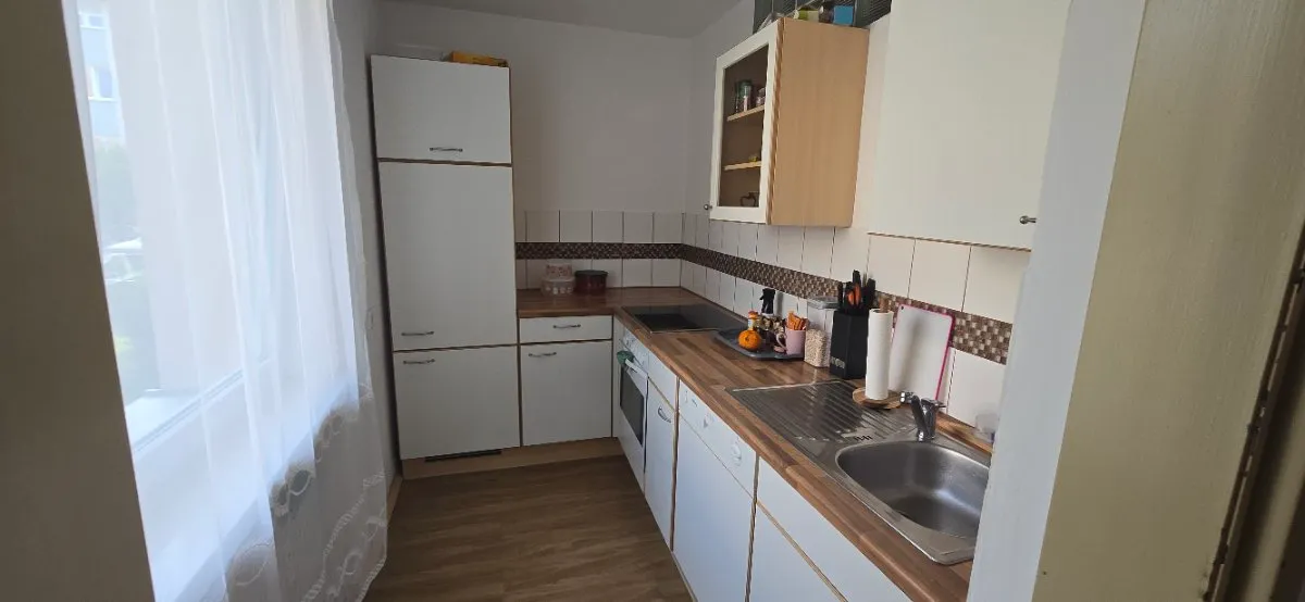 Gemütliche Garçonniere im Erdgeschoss - Zentrale Lage, Parkplatz & sofort verfügbar! - Widok 3