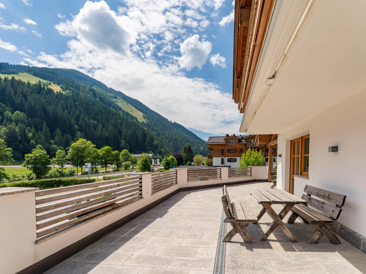 Attraktives Einfamilienhaus mit Einliegerwohnung zur touristischen Nutzung - Ansicht 3