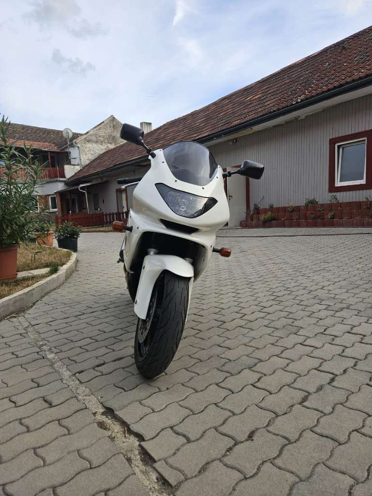 Yamaha YZF 600R Tourer