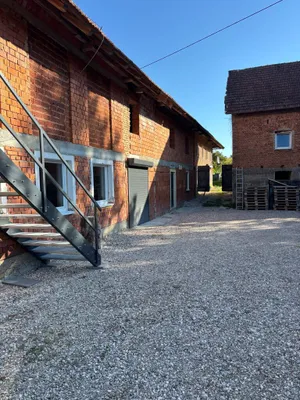 Gewerbeimmobilie mieten in Linz Land – 328 m², € 1.670 – Bild 6 von 11