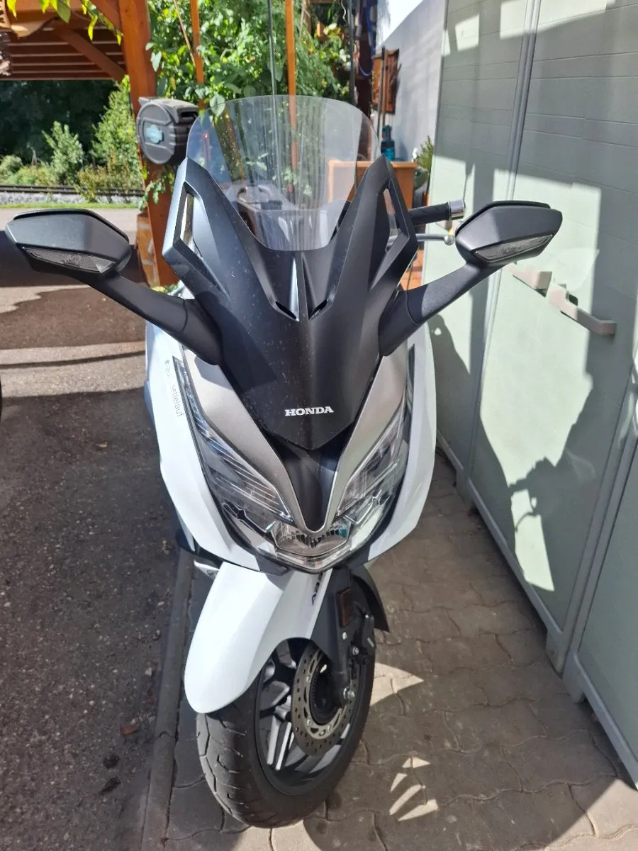 Honda Forza