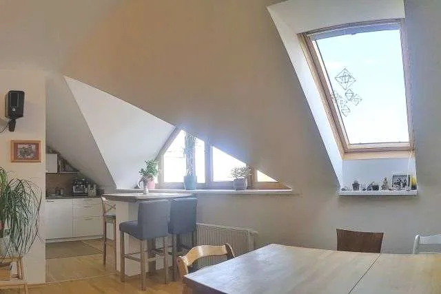3-Zimmer Dachgeschosswohnung mit Lift in Krems-Zentrum – pohled 2
