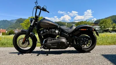 Harley-Davidson Softail Street Bob