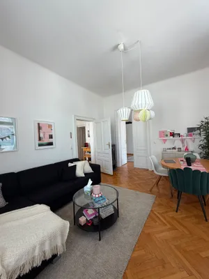 Cosy and Bright Apartment in Best Location - Short-Term Rental – Bild 2