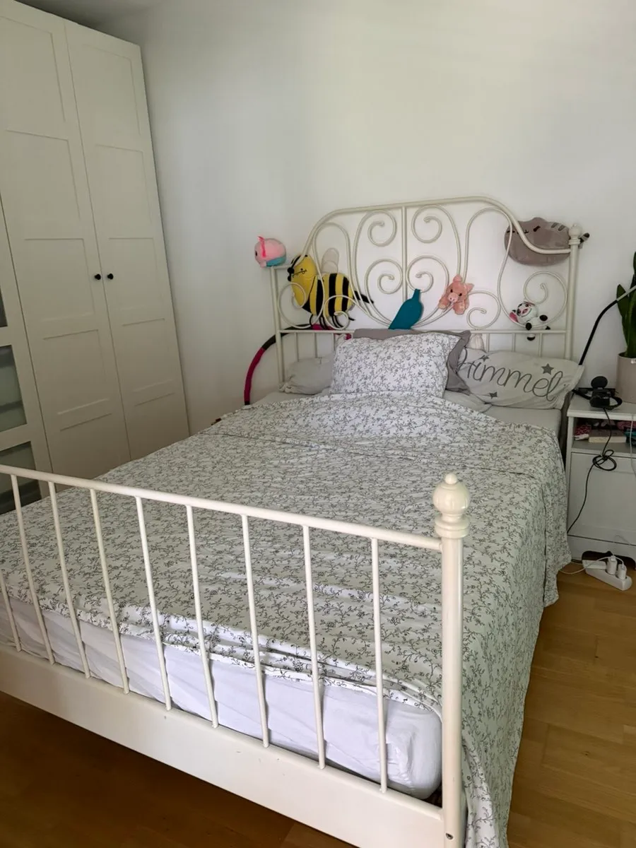 Ikea Metallbett weiß 140x200, € 60,- (8020 Lend)
