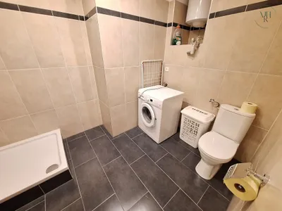5-Zimmer-Gewerbeimmobilie mieten in Neunkirchen – 137 m², € 900 – Bild 7 von 9