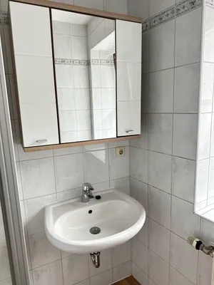 1-Zimmer-Wohnung mieten in Vöcklabruck – 29 m², € 630 – Bild 4 von 5