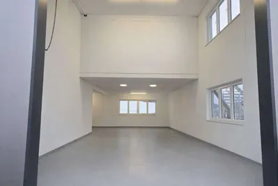 1-Zimmer-Gewerbeimmobilie mieten in Vöcklabruck – 138 m², € 1.311
