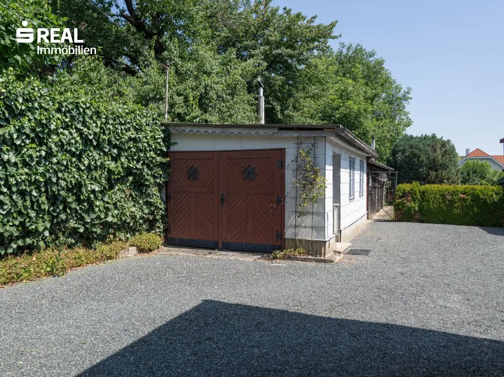 Interessante Liegenschaft auf 1.958m² Grund - 120m² Wohnfläche plus Garage, Lager, Schuppen, Keller und Rohdachboden! - Widok 3