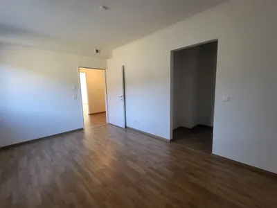 3-Zimmer-Wohnung mieten in Neunkirchen – 73,11 m², € 998 – Bild 7 von 12