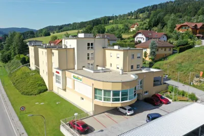 3-Zimmer-Wohnung mieten in Neunkirchen – 73,11 m², € 998 – Bild 1 von 12