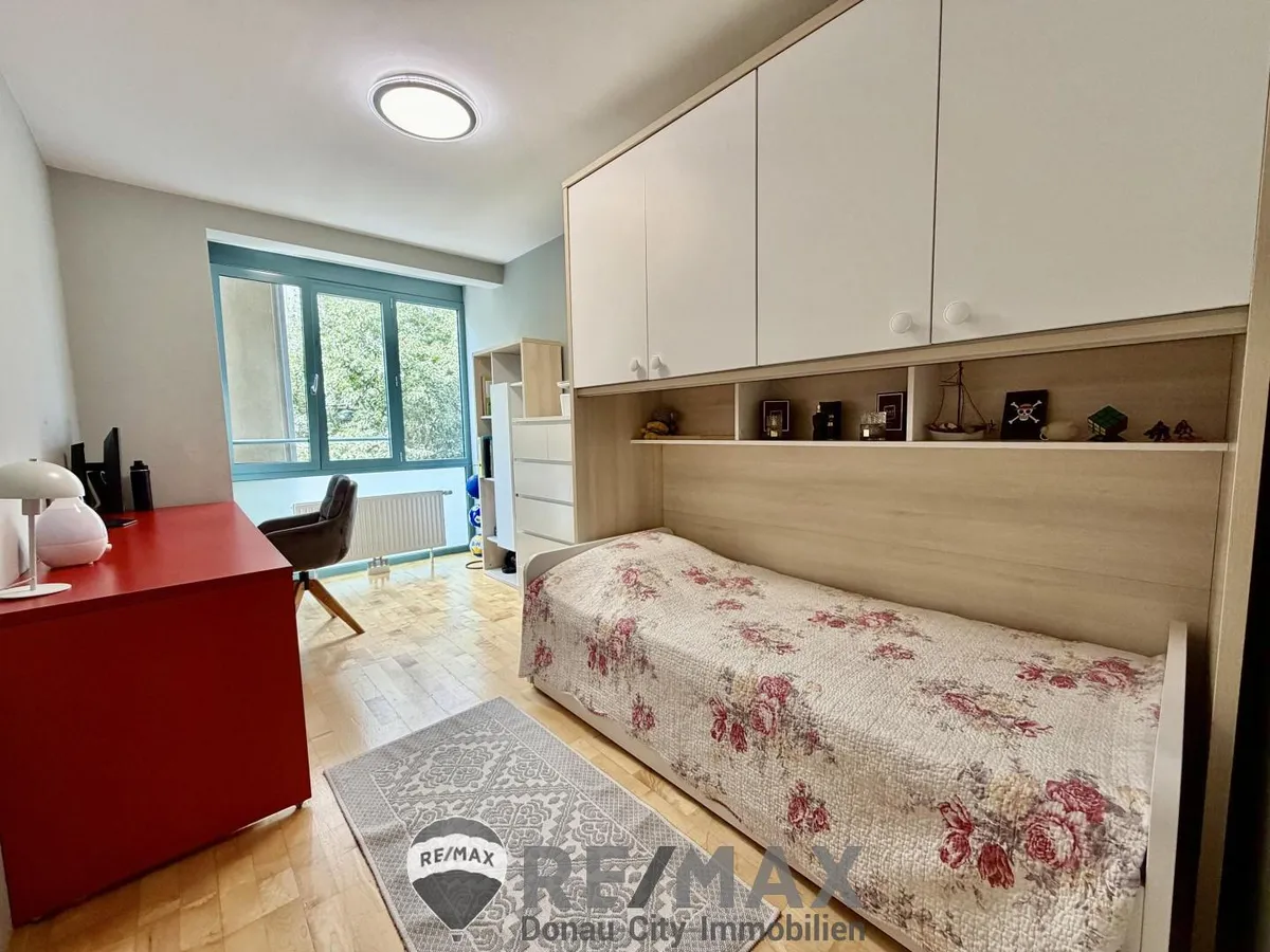 Maisonette-Traum mit Garten, Loggia & Tiefgaragenstellplatz - Widok 3