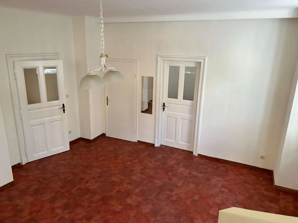 Altbauzauber! Grosszügige Büro/Ordinationsräumlichkeiten (3-Zimmer) in bevorzugten Grazer Stadtlage "Geidorf" zu vermieten! - Ansicht 3