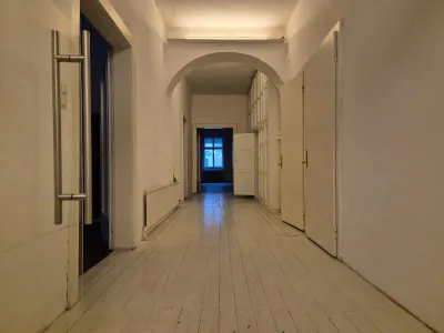 7-Zimmer-Gewerbeimmobilie mieten in Linz – 200 m², € 2.593 – Bild 7 von 16