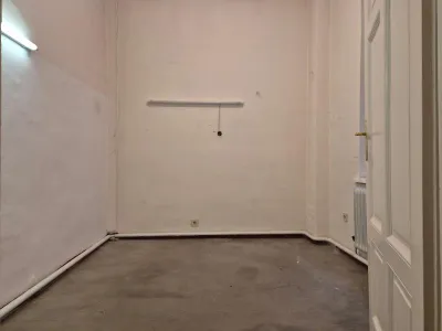 7-Zimmer-Gewerbeimmobilie mieten in Linz – 200 m², € 2.593 – Bild 15 von 16