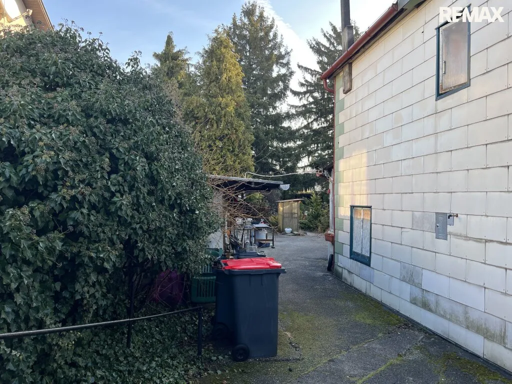 Traumhaftes Baugrundstück mit Altbestand in Wiener Neustadt! – pohled 2