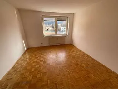 3-Zimmer-Wohnung mieten in Bruck-Mürzzuschlag – 79 m², € 468 – Bild 5 von 9