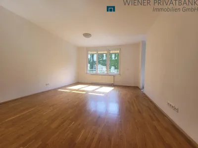 RUHIGE 3 ZIMMER INNENHOF-WOHNUNG IM 3.OG IN U-BAHN NÄHE
