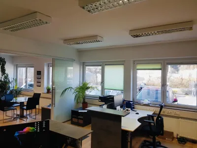Gewerbeimmobilie mieten in Innsbruck – 50 m², € 994 – Bild 6 von 18