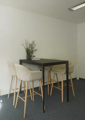 Gewerbeimmobilie mieten in Innsbruck – 50 m², € 994 – Bild 3 von 18