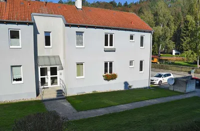 Wohnung mieten in Horn – 74,92 m², € 577 – Bild 2 von 11