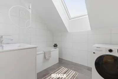 2-Zimmer-Wohnung mieten in Linz – 63 m², € 976 – Bild 4 von 6