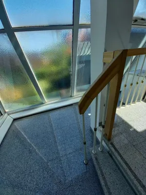 Helle 2,5- Zimmer Wohnung nähe U2