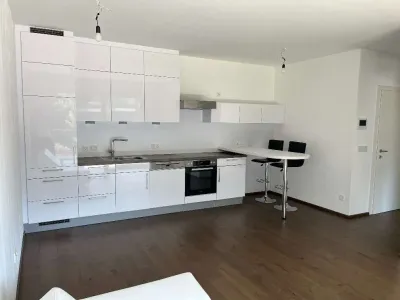 3-Zimmer-Wohnung mieten in Linz – 64 m², € 1.450 – Bild 2 von 6