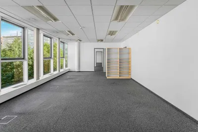 Gewerbeimmobilie mieten in Linz – 1 037 m², € 12.782 – Bild 11 von 13