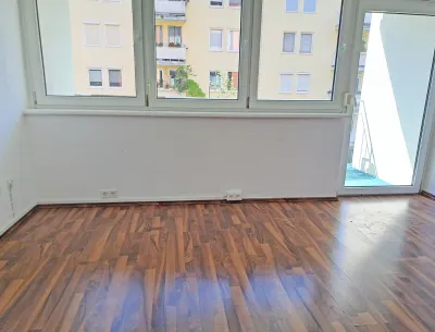 1-Zimmer-Wohnung mieten in Salzburg Stadt – 20 m², € 710 – Bild 2 von 5