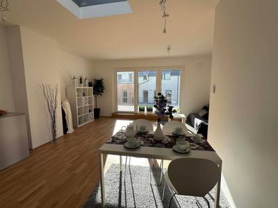 TOWNHOUSE WOHNEN UND ARBEITEN UNTER EINEM DACH