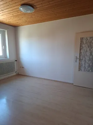 3-Zimmer-Wohnung mieten in Amstetten – 118 m², € 820 – Bild 9 von 16
