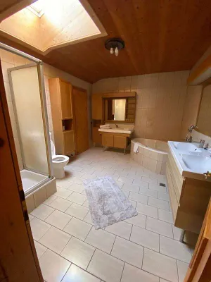 8-Zimmer-Wohnung kaufen in Innsbruck-Land – 210 m², € 950.000 – Bild 14 von 34