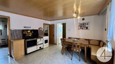 Haus kaufen in Waidhofen an der Thaya – 264 m², € 109.000 – Bild 2 von 10