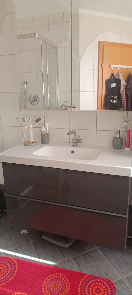 Ikea Badezimmermöbel grau, € 50,- (6241 Radfeld)