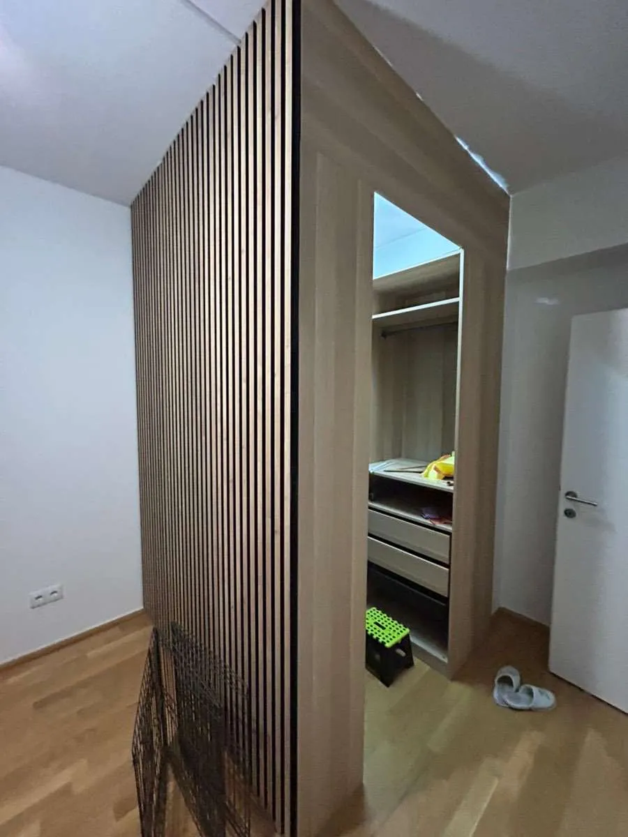 Begehbarer Kleiderschrank aus Ikea PAX Regalen, € 400,- (2340 Mödling)
