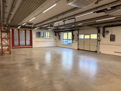 Gewerbeimmobilie mieten in Wels-Land – 159 m², € 1.300 – Bild 2 von 11