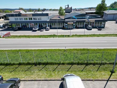 1-Zimmer-Gewerbeimmobilie mieten in Braunau am Inn – 2 400 m², € 5 – Bild 3 von 3