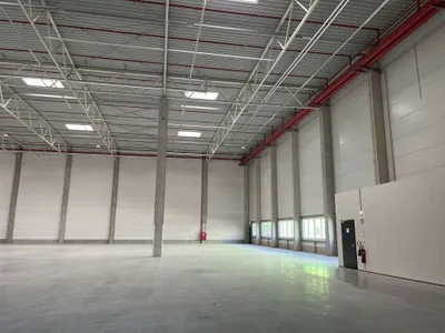 Gewerbeimmobilie mieten in Wien – 6 000 m² – Bild 8 von 8