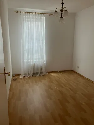 2-Zimmer-Wohnung mieten in Baden – 55 m², € 799 – Bild 4 von 11