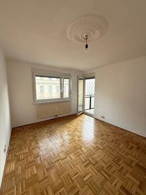 Helle 2-Zimmer-Wohnung mit Loggia - Erstbezug nach Renovierung im Neubau – Bild 3