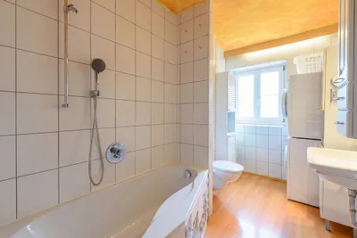 3-Zimmer-Wohnung kaufen in Gmunden – 114 m², € 320.000 – Bild 11 von 12